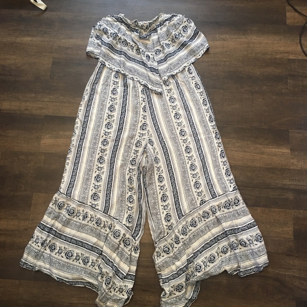 [Am. Eagle] NWT Floral Jumpsuit
